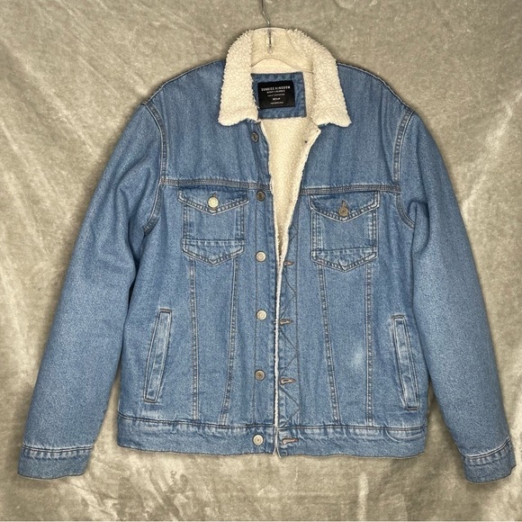 Sunrise Kingdom Sherpa Lined Denim Trucker Jacket Button Down w/ Pockets Medium - Picture 1 of 8